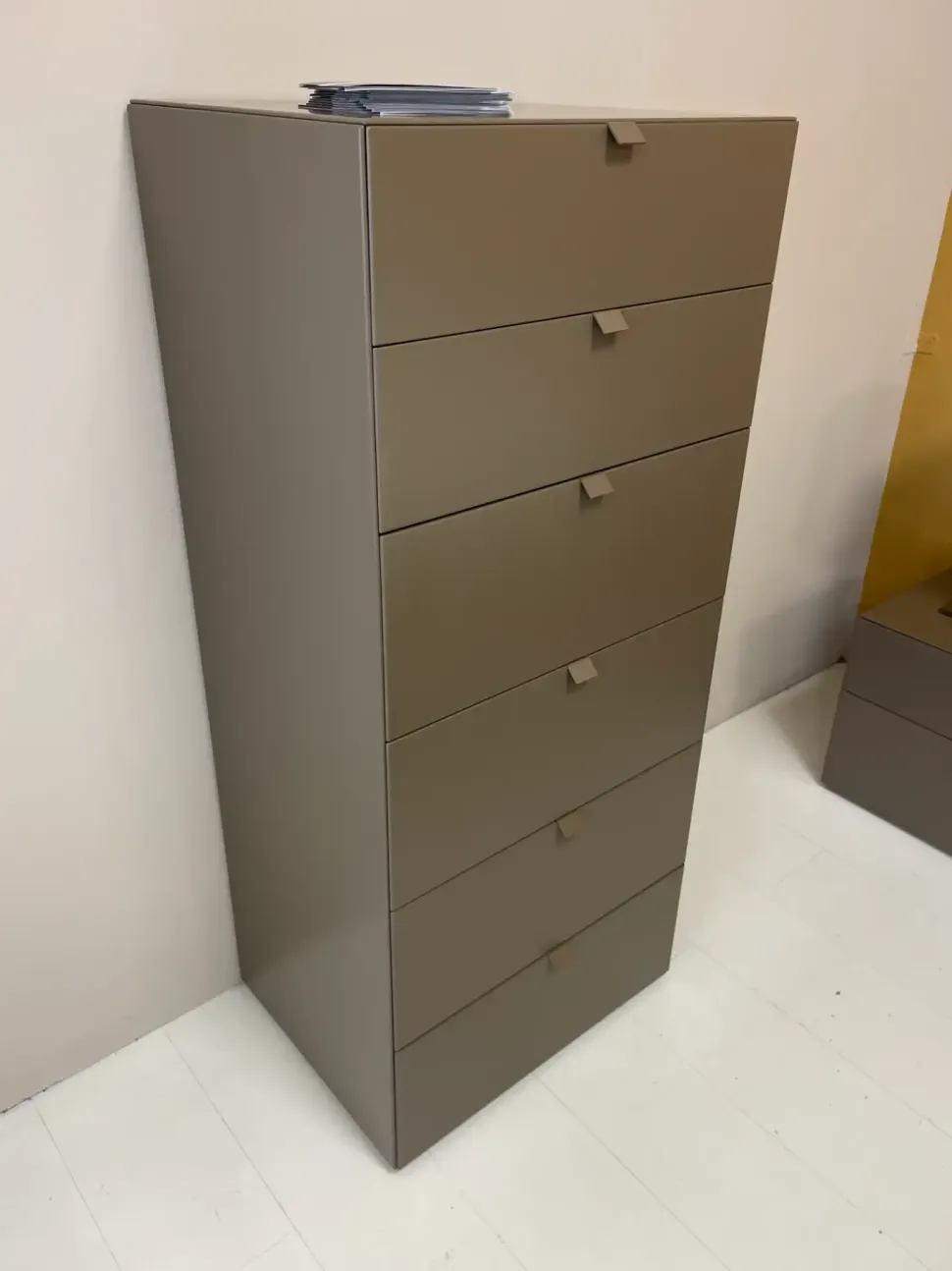 Cassettiera Settimino twils testris laccato opaco Twils in Laccato opaco in offerta