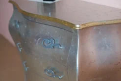 Cassettiera Shabby chic modello Foglia argento a marchio Artigianale a prezzo scontato