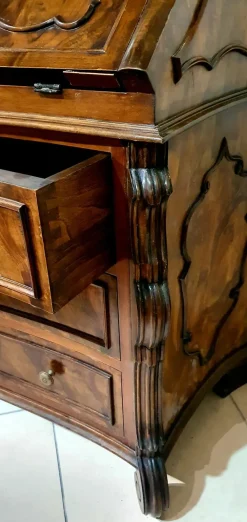 Cassettoni d'epoca in legno a prezzo Outlet