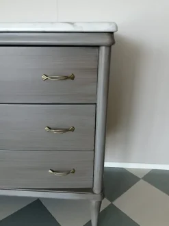 Cassettoni di antiquariato modello Comò antiquario con forte sconto