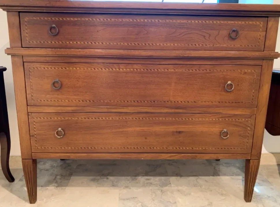 Comò e comodini Comò e comodini artigianale Artigianale in legno in Offerta Outlet