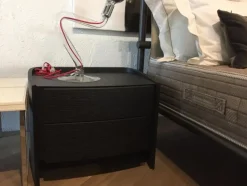 Comodino Adj Alf da fre scontato per una camera moderna