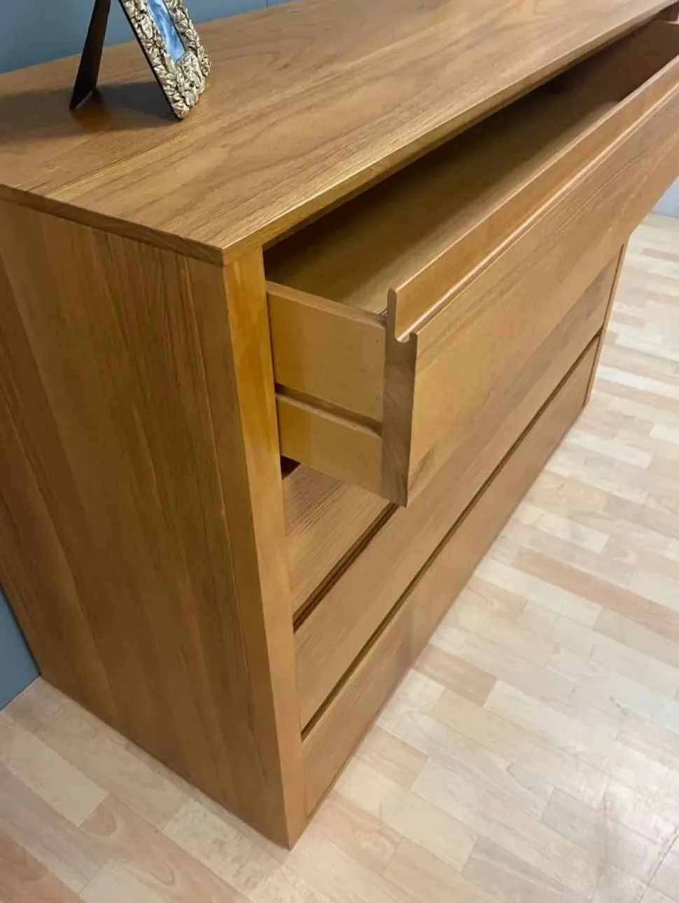 Comodino Albi di Artigianale scontato del 69%