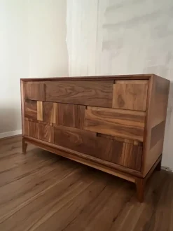 Comodino Artigianale a prezzo scontato. Acquista online!