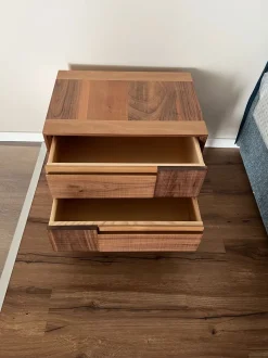 Comodino Artigianale a prezzo scontato. Acquista online!