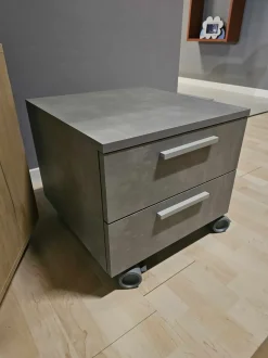 Comodino Beta di Doimo cityline a prezzo scontato