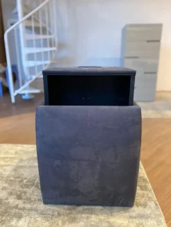 Comodino Bolzan modello Ares a prezzo ribassato in ecopelle