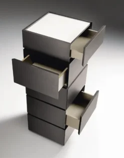 Comodino Cidori a marchio Sangiacomo a prezzo riservato