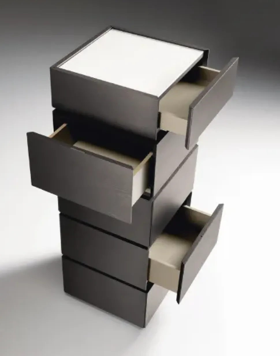 Comodino Cidori a marchio Sangiacomo a prezzo riservato