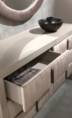 Comodino Como e comodini rivestiti  di Md work scontato del 40%