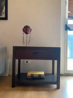 Comodino Comodino rovere moro di Artigianale a PREZZI OUTLET