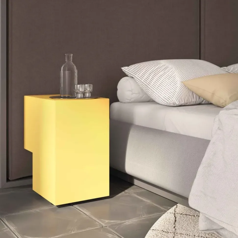 Comodino Formosa Minotti italia a prezzo riservato