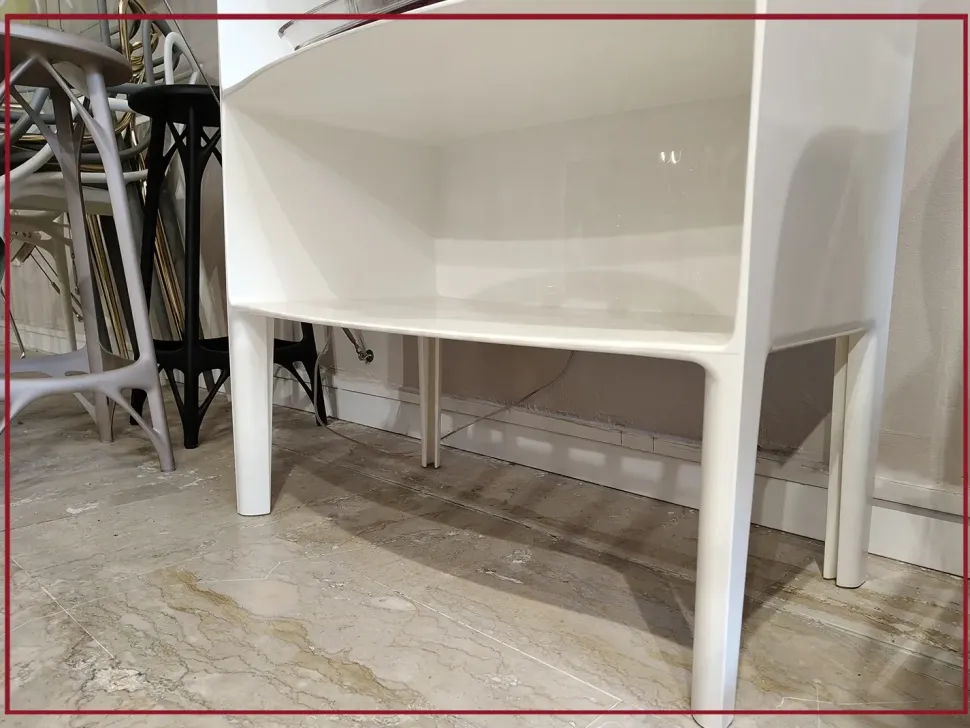 Comodino Ghost buster 03210/e5 di Kartell a PREZZI OUTLET