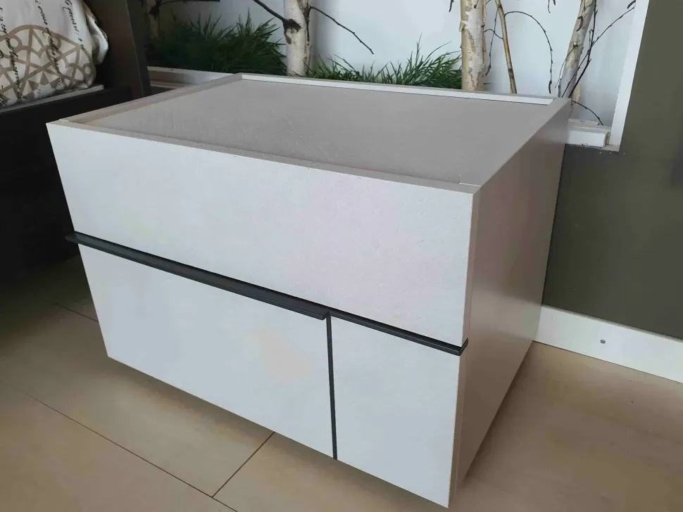 Comodino Hashtag di Tomasella scontato del 40%