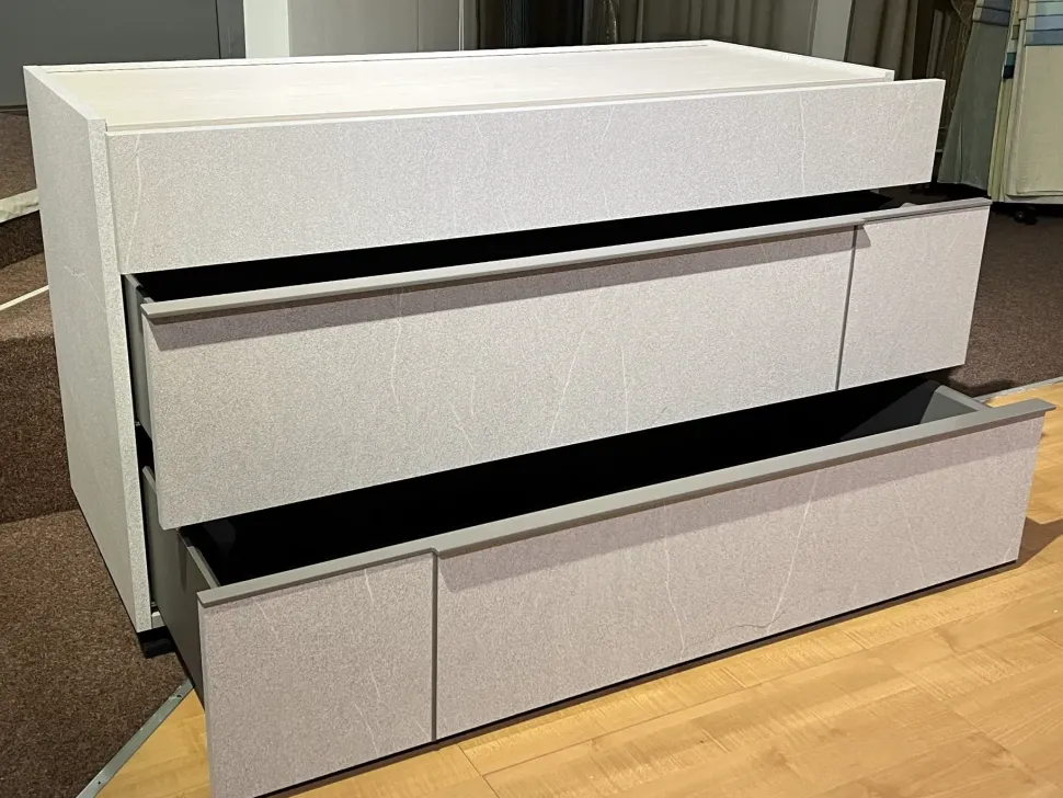 Comodino Hashtag di Tomasella scontato del 39%