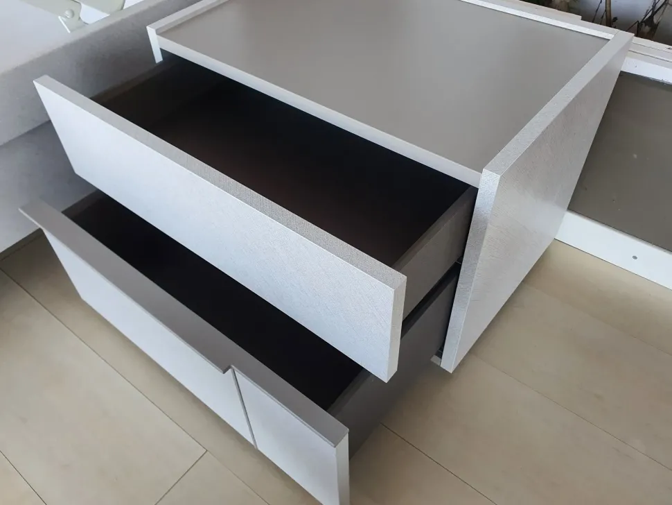 Comodino Hashtag di Tomasella a prezzo scontato