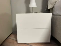 Comodino Linea di Granzotto a prezzo scontato