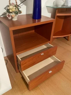 Comodino Mobiletto in ciliegio  Artigianale a prezzo scontato