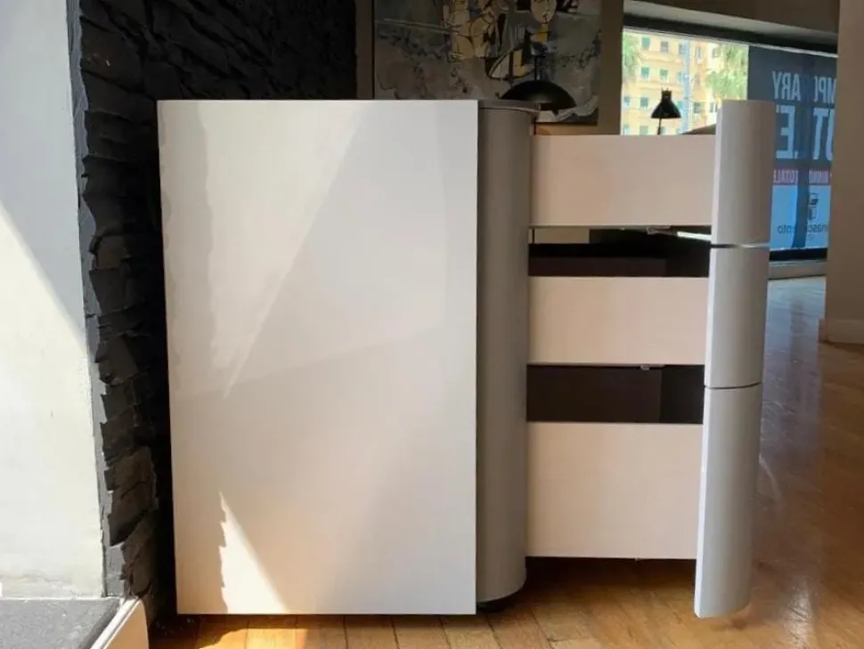 Comodino modello Eikon di Voltan scontato