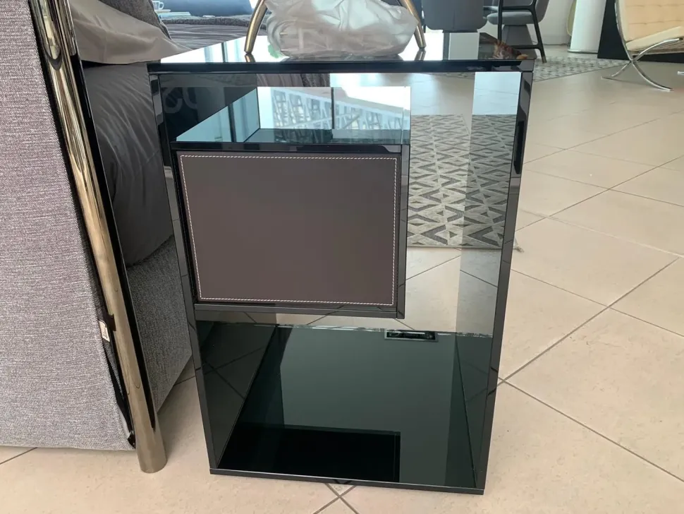 Comodino modello Liber f di Tonelli design scontato