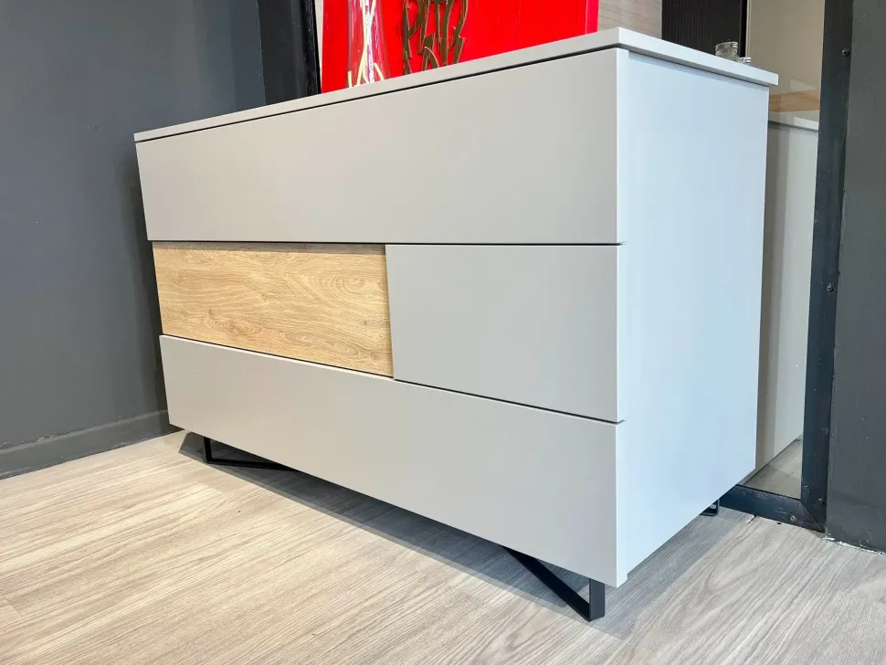 Comodino Oslo di Giessegi a prezzo scontato