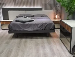 Comodino Tomasella modello Gruppo letto vinci a prezzo scontato in laminato