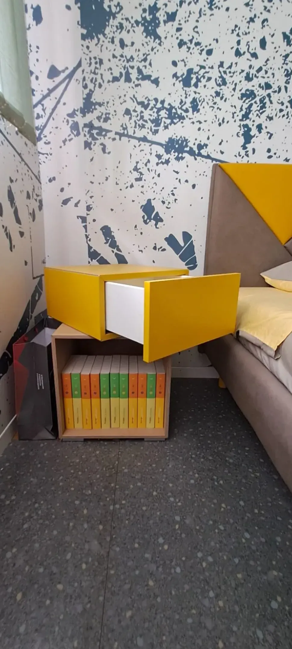 Comodino Wall g Moretti compact camerette OFFERTA OUTLET