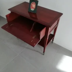 Complemento in stile neoclassico con un ribasso del 41%