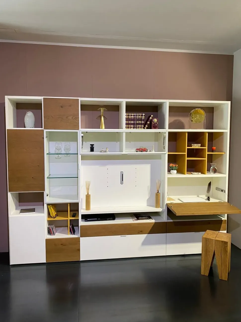 Composizione per il living modello Modo di Sangiacomo in Offerta Outlet