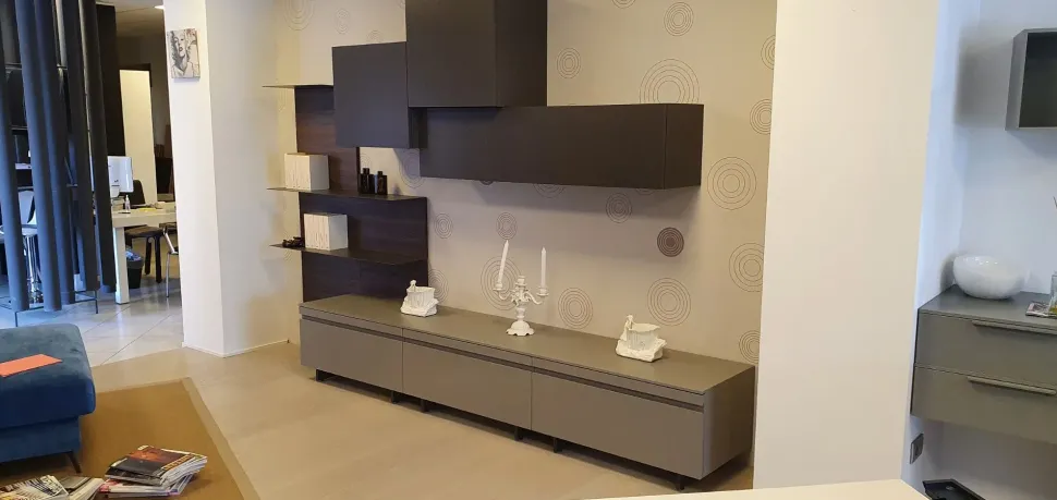 Composizione per il living modello Day di Orme in Offerta Outlet