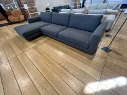 Con penisola Conrad di Felis a prezzo ribassato