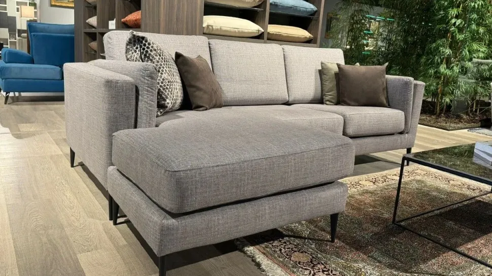 Con penisola Miriam La casa moderna ad un prezzo imperdibile