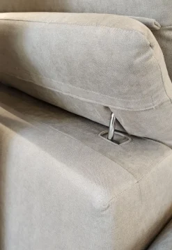 Con penisola Mod.tenero Aerre salotti a PREZZO OUTLET scontato del 50%