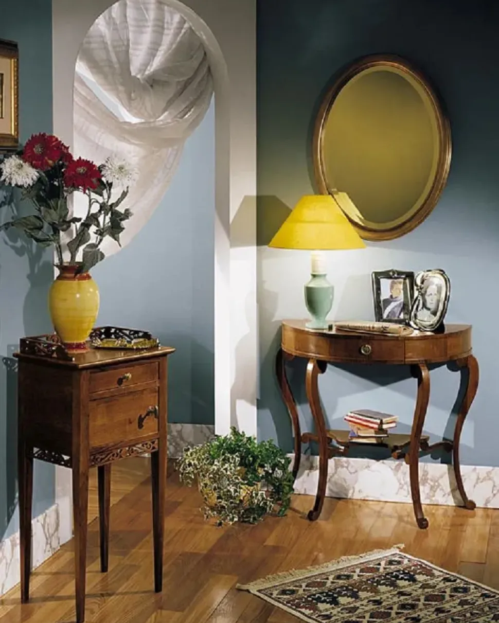 Consolle Consolle sagomata in noce scontata del 50% Artigianale in stile classico in offerta