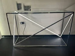 Consolle modello Consolle illuminata Collezione esclusiva scontata del 40%