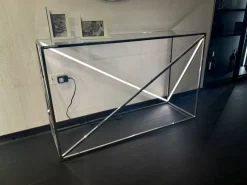 Consolle modello Consolle illuminata Collezione esclusiva scontata del 40%