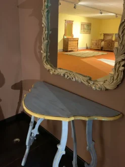 Consolle modello Consolle azzurra Artigianale scontata del 45%