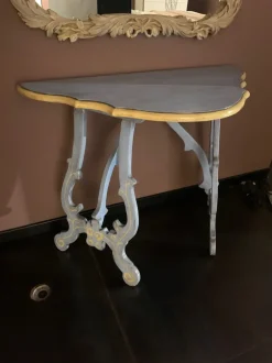 Consolle modello Consolle azzurra Artigianale scontata del 45%