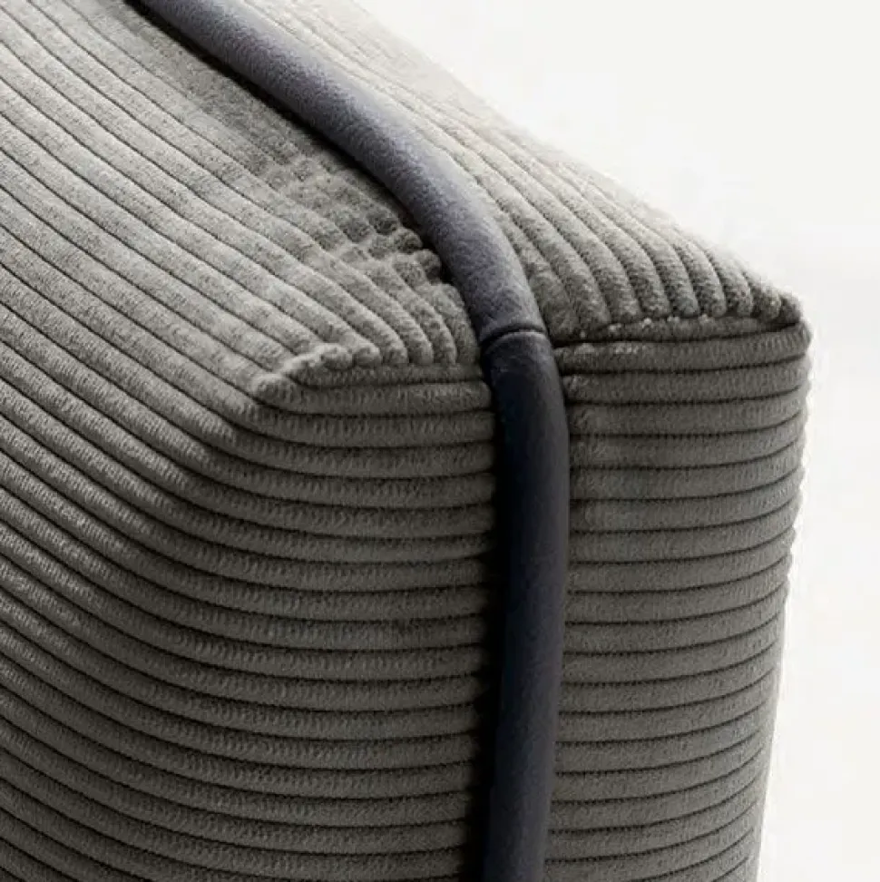 Contatta il venditore per scoprire il prezzo del letto Emma nella fotografia