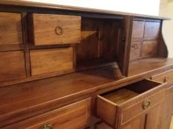 Credenza in stile impero con uno sconto del 50%