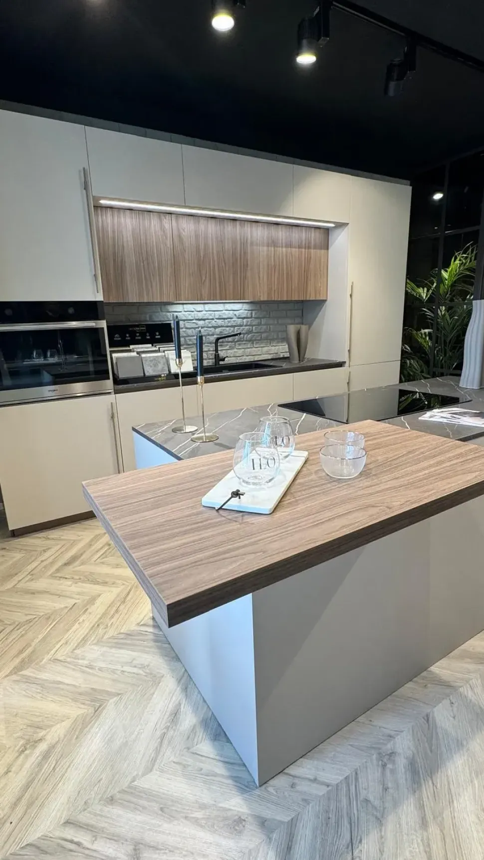 Cucina a PREZZI OUTLET in laminato materico Stosa -40%