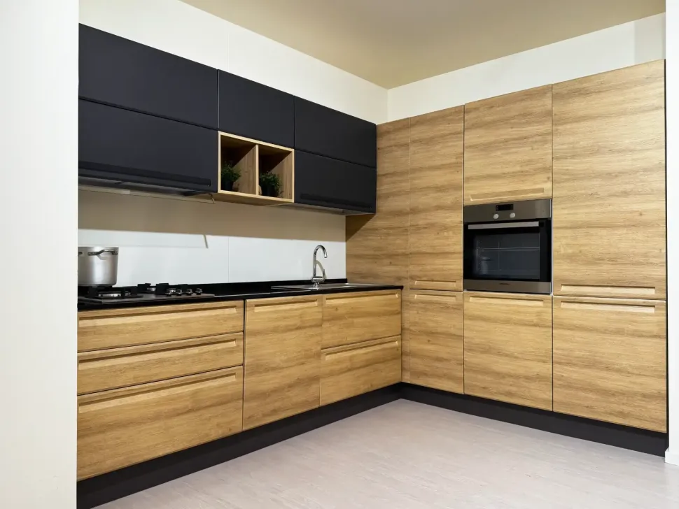 Cucina a PREZZI OUTLET in polimerico Colombini casa -60%