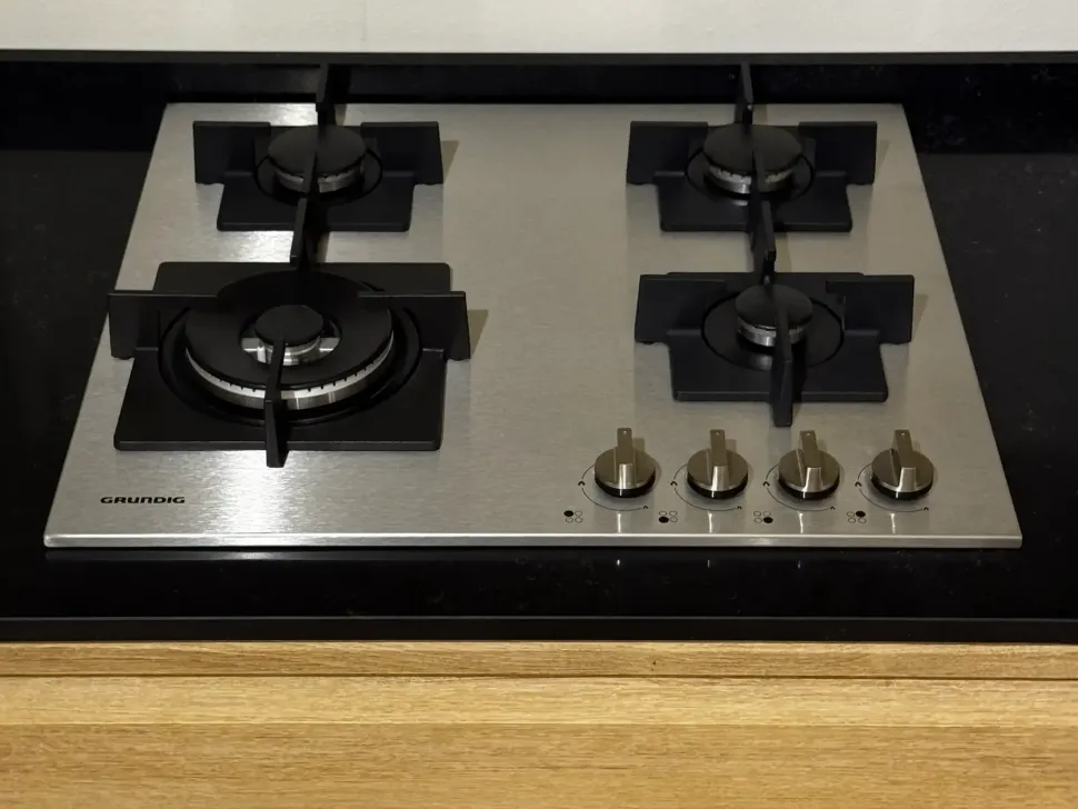 Cucina a PREZZI OUTLET in polimerico Colombini casa -60%