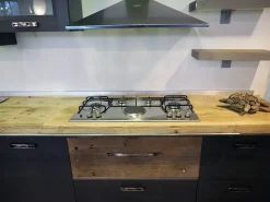 Cucina a PREZZI OUTLET in legno Collezione esclusiva -50%