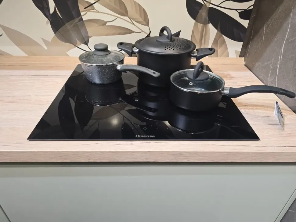 Cucina a PREZZI OUTLET in laccata opaco Artigianale -60%