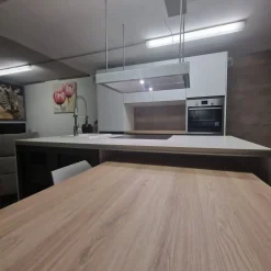 Cucina a PREZZI OUTLET in melaminico Essebi -41%