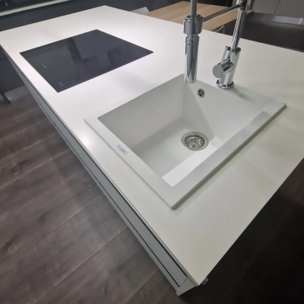 Cucina a PREZZI OUTLET in melaminico Essebi -41%