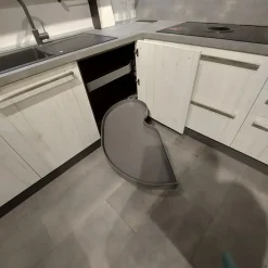 Cucina a PREZZI OUTLET in laminato materico Scavolini -56%