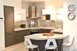 Cucina a PREZZI OUTLET in laminato materico Veneta cucine -50%