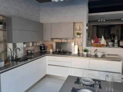 Cucina a PREZZI OUTLET in laminato opaco Veneta cucine -43%